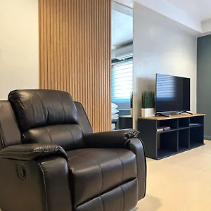 Crib 217 Subic Bay - Mediterranean With Unlimited Massage , Olongapo Philippines